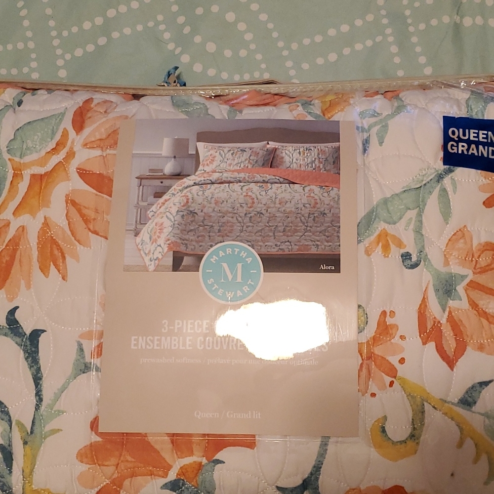 Martha Stewart 3 piece coverlet set queen